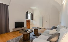 San Martino Modern & Elegant Flat
