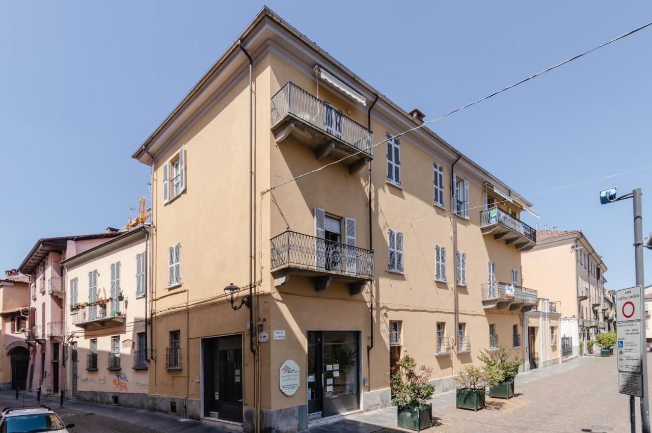 Appartamento San Martino Modern & Elegant Flat Asti Esterno foto